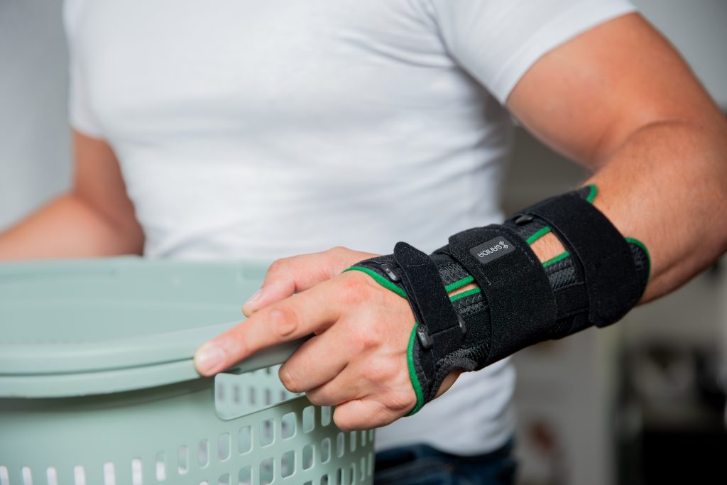 COMFORT-Handgelenkorthese Plus: Entlastung und Stabilisierung des Handgelenks durch Ruhigstellung.